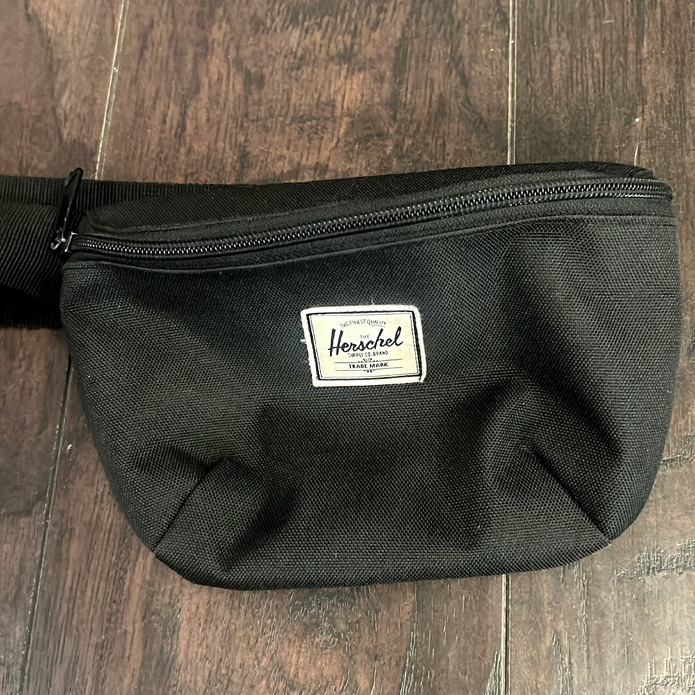 Hershel belt bag